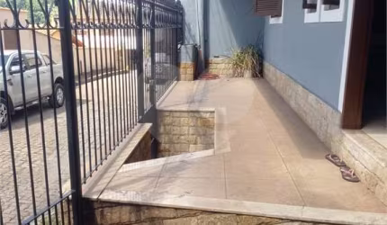 Casa com 2 quartos à venda em Retiro - RJ