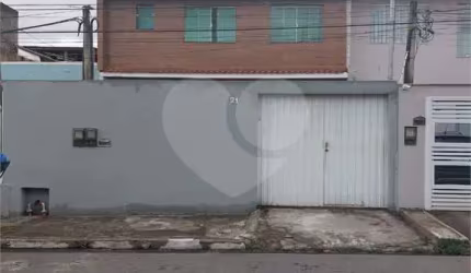 Casa com 5 quartos à venda ou para locação em Sessenta - RJ