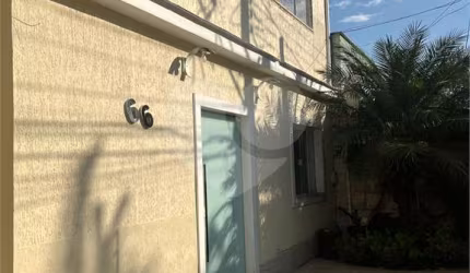 Casa com 3 quartos à venda em Barreira Cravo - RJ