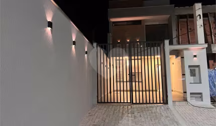 Casa com 2 quartos à venda em Centro - RJ