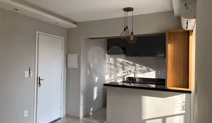 Apartamento com 2 quartos para locação em Três Poços - RJ