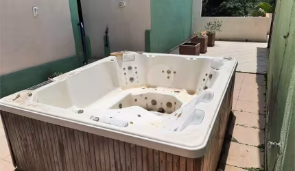 Sítio com 4 quartos à venda em Centro - RJ