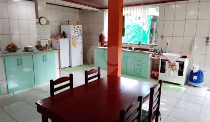 Casa com 3 quartos à venda em Zungú - RJ
