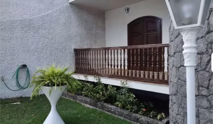 Casa com 4 quartos à venda ou para locação em Jardim Amália - RJ