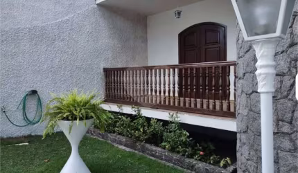 Casa com 4 quartos à venda ou para locação em Jardim Amália - RJ