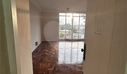 Apartamento com 4 quartos à venda ou para locação em Vila Santa Cecília - RJ