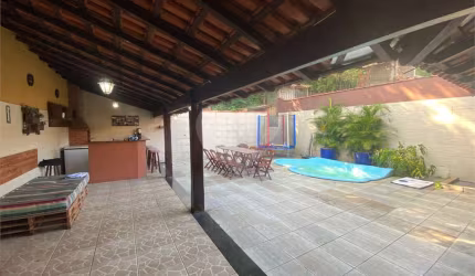 Casa com 4 quartos à venda em Morada Da Granja - RJ
