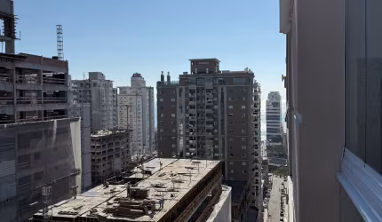 Alugo anual lindo apartamento