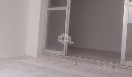 Apartamento de 03 dormitórios com 01 suíte à venda no bairro Centro em Santa Maria