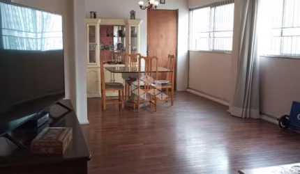Apartamento amplo no bairro do Paraíso