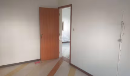 Apartamento com 2 dormitórios no Jardim Leopoldina Próximo a Padaria Colonial e Super Mercados Naciona, e Max Center