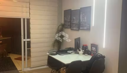APARTAMENTO COM 2 DORMITÓRIOS NO BAIRRO BARREIROS - SÃO JOSÉ/SC.