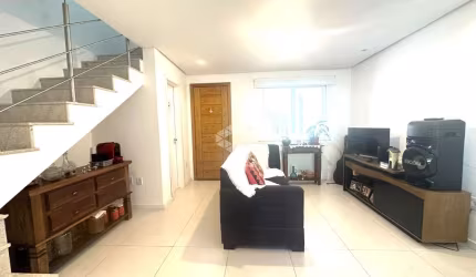 Casa 3 dormitórios, 2 vagas, 215 m² Privativos, Bairro Jardim Isabel, Porto Alegre - RS