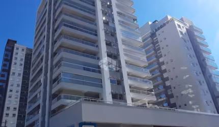 Apartamento de 03 dormitórios com suíte, Bairro Madureira  em Caxias do Sul.