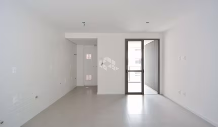 Apartamento com 2 dormitórios/quartos e sendo 2 suítes A Venda - Cacupé, Florianópolis SC
