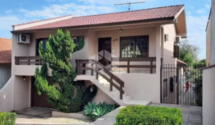 Casa em 25 de Julho