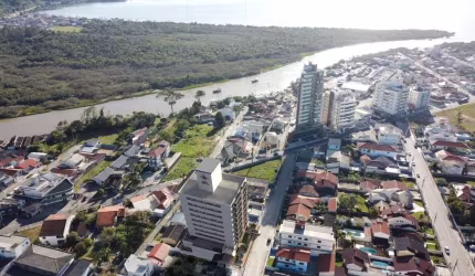 Apartamento com 03 quartos/dormitórios no bairro Centro, em Biguaçu/SC