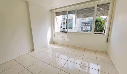 Apartamento Jk reformado a venda no bairro Cidade Baixa a metros do RISSUL da Rua da República