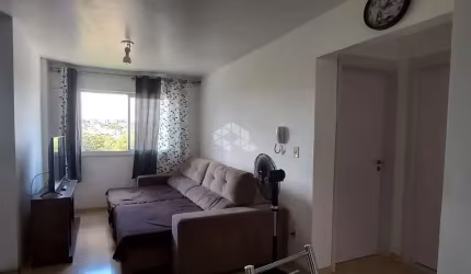 Apartamento em Cinqüentenário