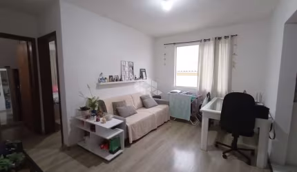 Apartamento de 2 quartos em condomínio fechado com 1 vaga no Bairro Olaria