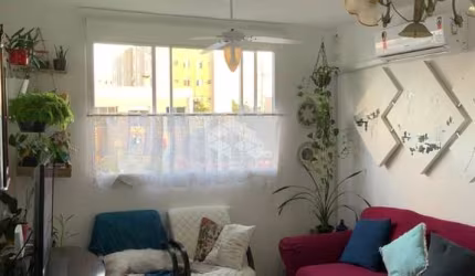 Apartamento térreo com 2 quartos - Bairro  Sarandi