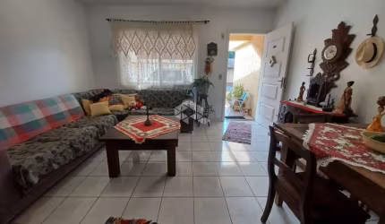 Sobrado em  Condomínio Fechado 2 dormitórios 1 suíte 1 vaga Niterói/Canoas