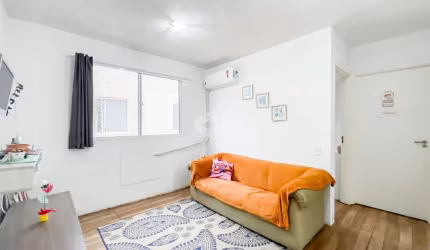 Apartamento 2 dormitórios no Bairro Mário Quintana