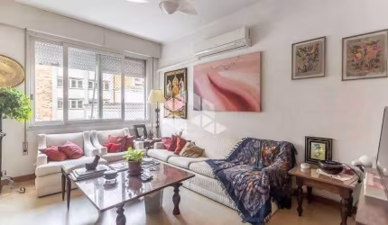 Apartamento com 2 dormitórios com suíte e vaga coberta escriturada próximo ao Parcão.