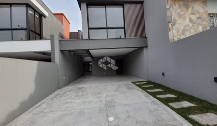 Casa 3 quartos sendo uma suíte, espaço e conforto, Bairro cristo Rei São Leopoldo.
