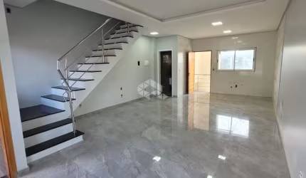 Excelente casa estilo sobrado com 151m² no Bairro Campestre, São Leopoldo