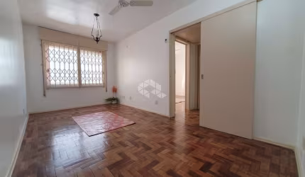 Apartamento 2 dormitórios no bairro Santana, próximo ao Hospital de Clinicas