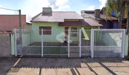 Excelente  casa 03 quartos Vila Márcia -Cachoeirinha