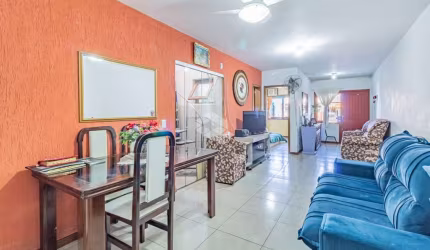 Casa 3 dormitórios 1 suíte 1 vaga no Bairro Hípica na zona sul de porto alegre