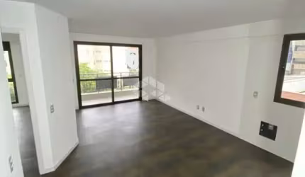 Apartamento com 2 dormitórios, sendo 1 suíte, 1 vaga de garagem, 1 Hobby Box no bairro Itacorubi, Florianópolis/SC