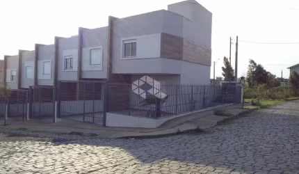 Excelentes Sobrados no Bairro NS das Graças Caxias do Sul