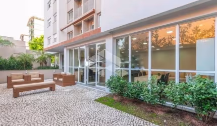 APARTAMENTO 2 QUARTOS, SENDO 1 SUÍTE E 2 VAGAS DE GARAGEM NA TRISTEZA