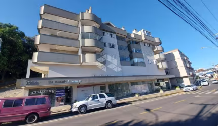 Apartamento 03 dormitórios no centro!