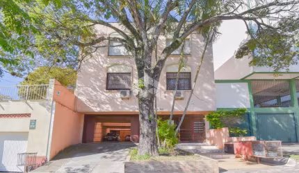 Apartamento de dois dormitórios/ quartos, semi-mobiliado