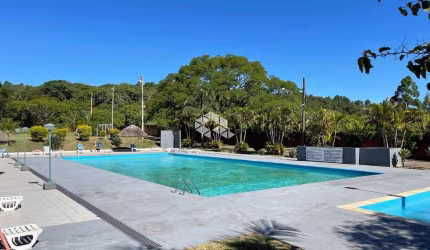 Casa 3 quartos com 140 m² privativos