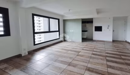 Apartamento 2 quartos, suíte,  vaga dupla coberta Jardim do Salso Poa