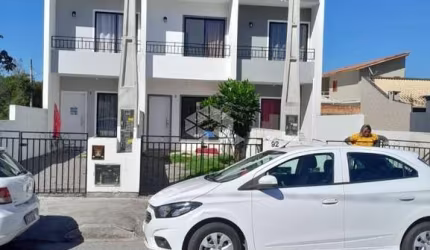 Casa com 02 quartos/dormitórios no bairro Forquilhas, em São José- SC
