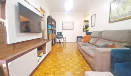 Apartamento a venda no bairro Menino Deus