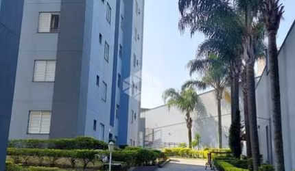 Apartamento á venda em Itaquera - São Paulo.