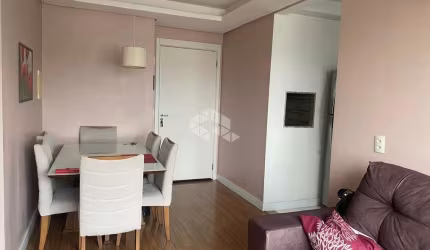 Apartamento com 2 dormitórios, 1 suite, 1 vaga de garagem, bairro Sarandi