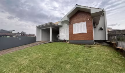 Casa em Linha Santa Cruz