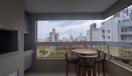 APARTAMENTO DE 03 -  DORMITÓRIOS SENDO 01 - SUÍTE.