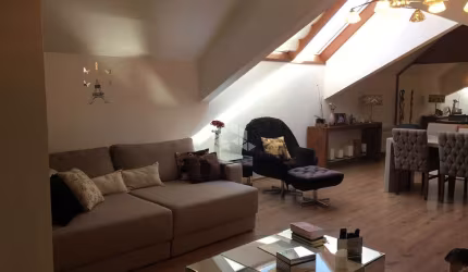 Apartamento em Gramado, com dois dormitórios(uma suíte), com 67,26 m², mobiliado.
