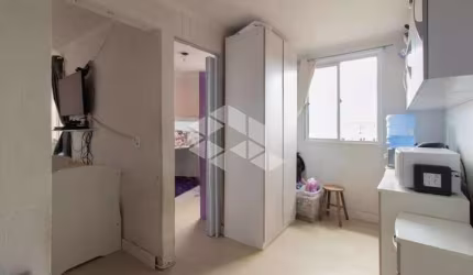 Apartamento com 2 quartos/dormitórios, vaga de garagem, no Bairro Vila Nova, em Porto Alegre/RS