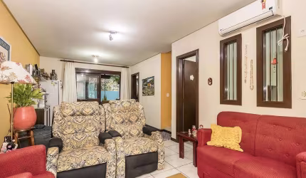 Casa 3 dormitórios   Bairro Ipanema em Porto Alegre