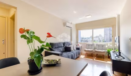 APARTAMENTO 2 DORM/QUARTOS COM VAGA NO MENINO DEUS